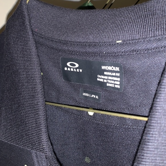 Oakley Polo Golf shirt - Picture 2 of 4
